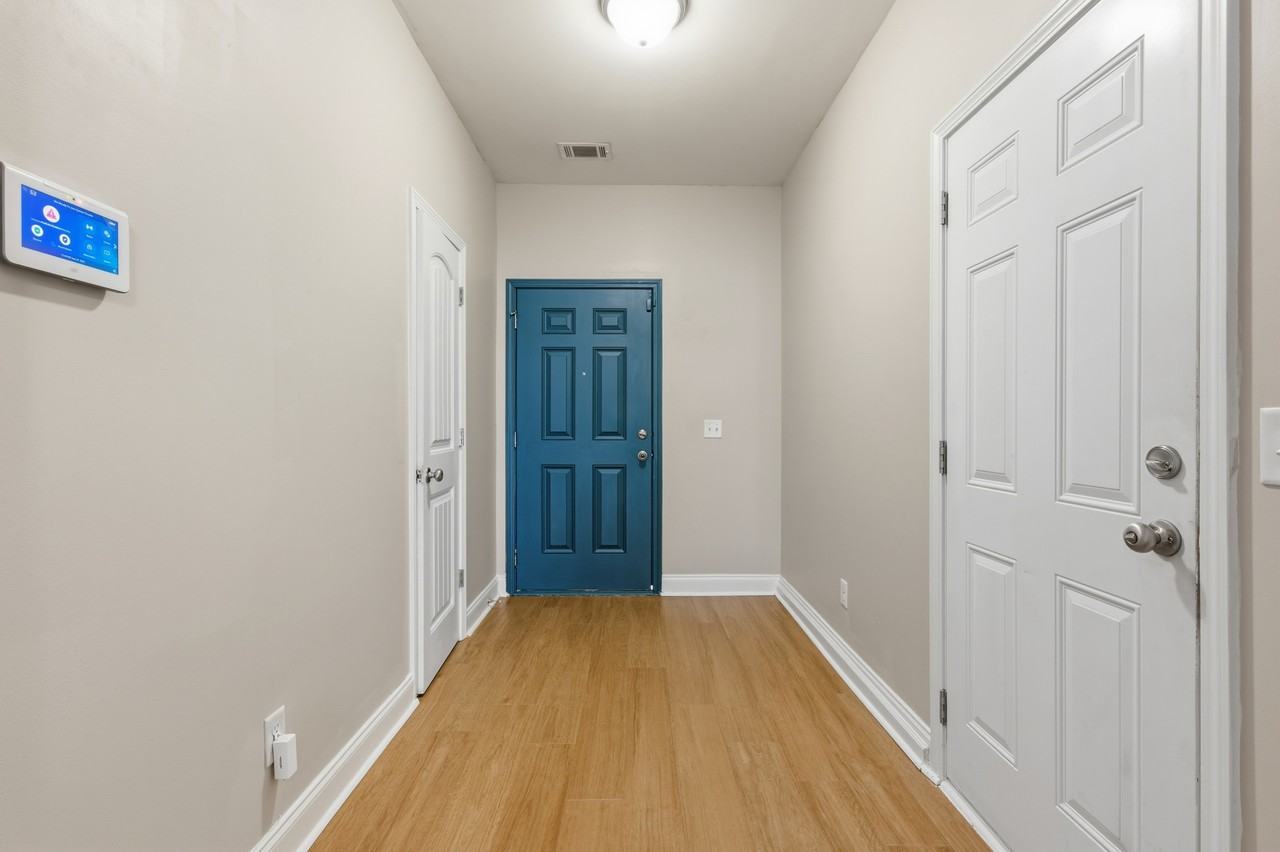 240 Canyon Oak Loop #1 - Photo 2 of 37