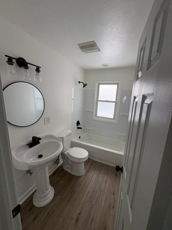 5324 Kohout St - Photo 4 of 13