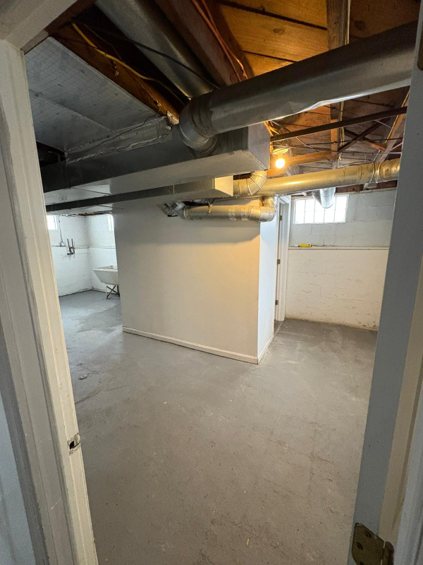 5324 Kohout St - Photo 7 of 13