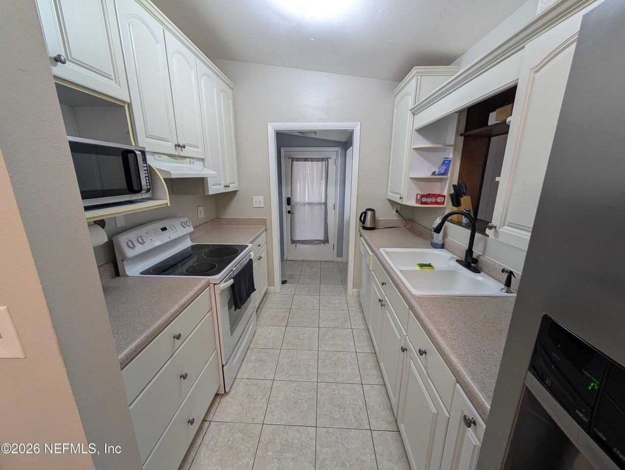 1657 Louvre Dr #1657 - Photo 3 of 19