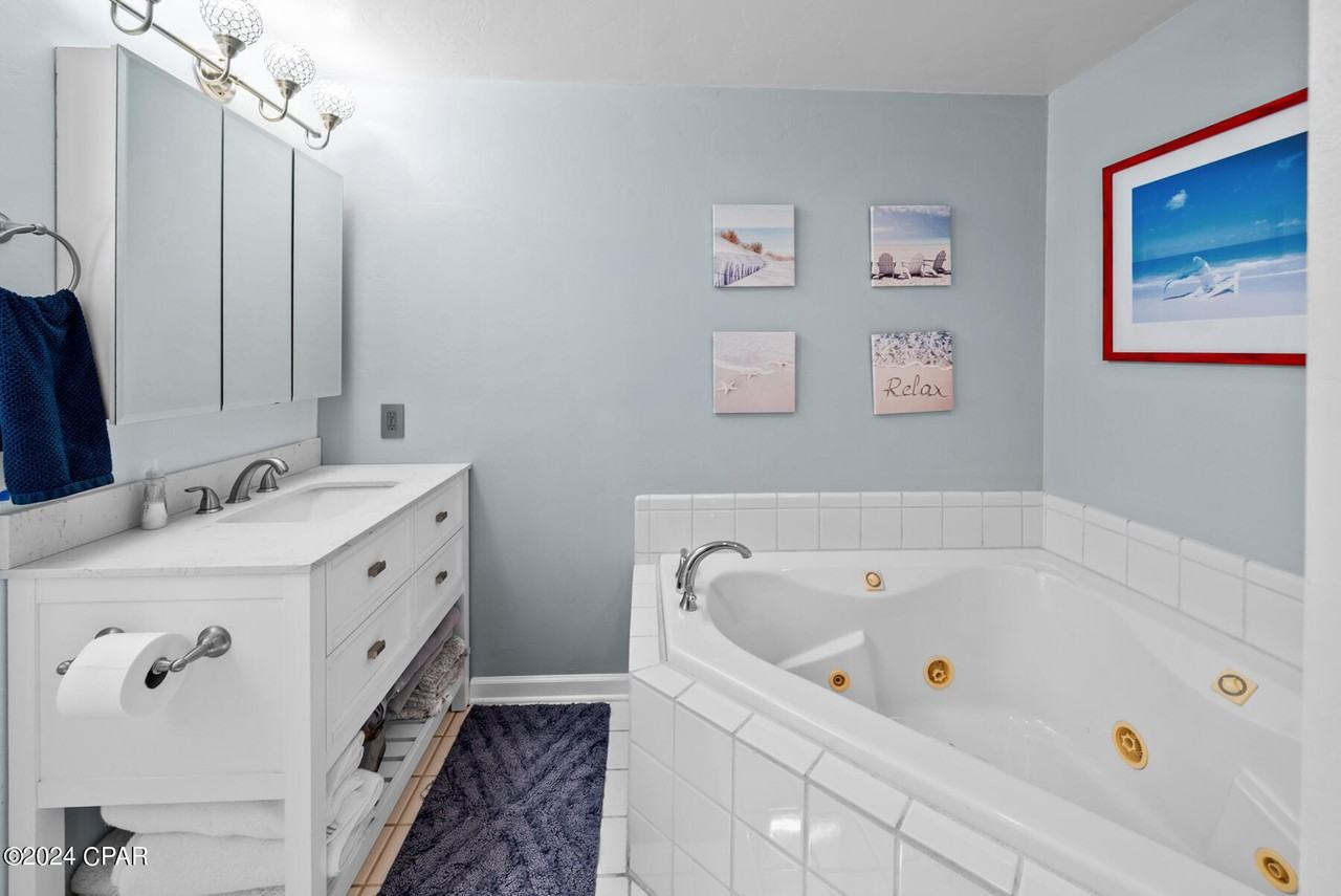 412 Lantana St #412 - Photo 2 of 31