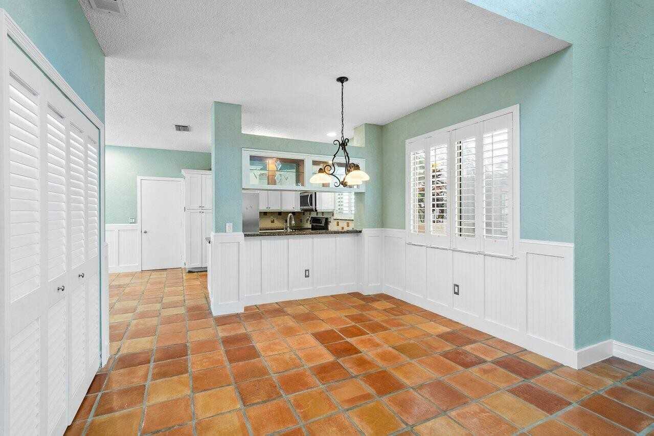 17587 Tiffany Trace Dr #17587 - Photo 2 of 31