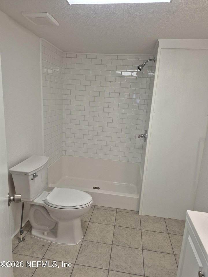 126 Cypress St #126 - Photo 5 of 11