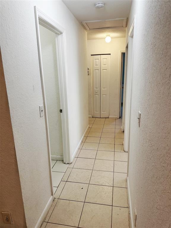 834 Nw 3rd Ave #834-12 - Photo 3 of 24