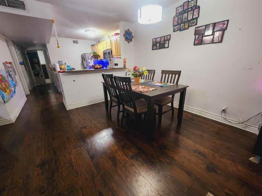 10749 Cleary Blvd #10749-202 - Photo 6 of 11