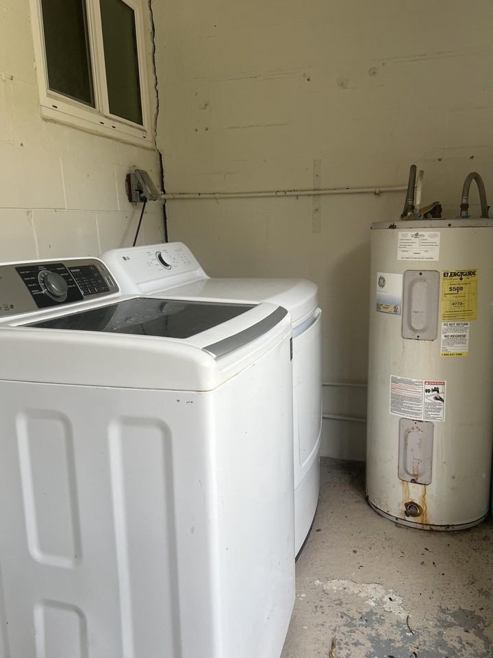 462 Granada St #462A - Photo 5 of 10