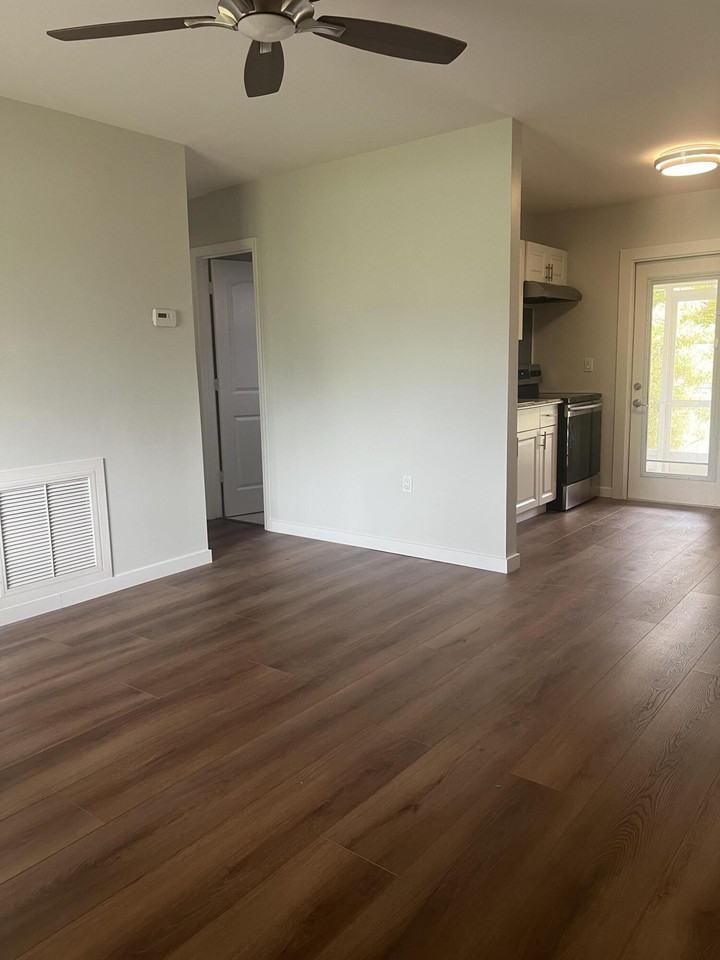 462 Granada St #462A - Photo 7 of 10