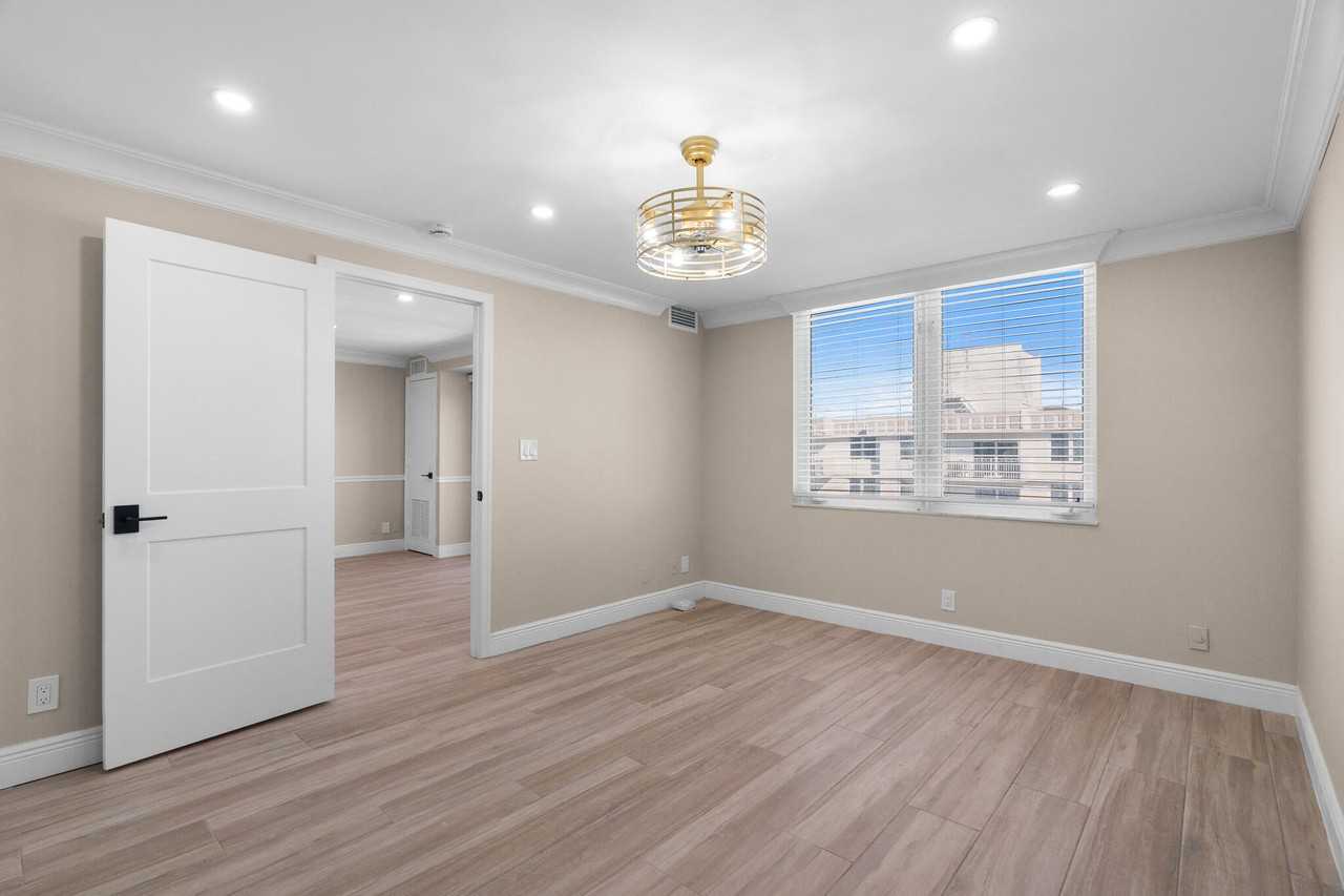 3221 S Ocean Blvd #3221-1006 - Photo 2 of 41