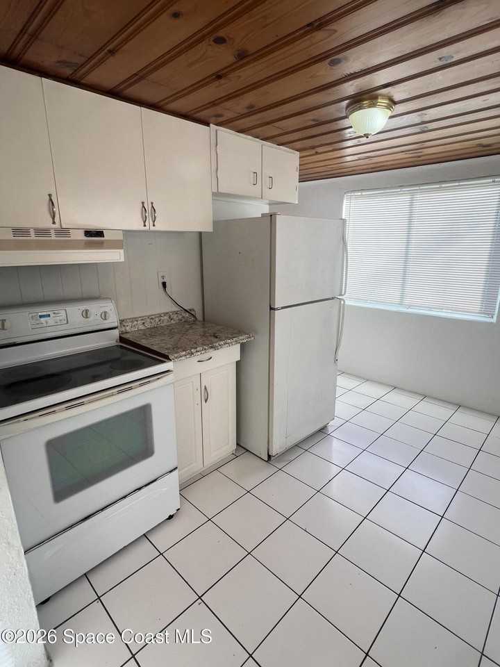 441 Vickers Dr #441A - Photo 3 of 18