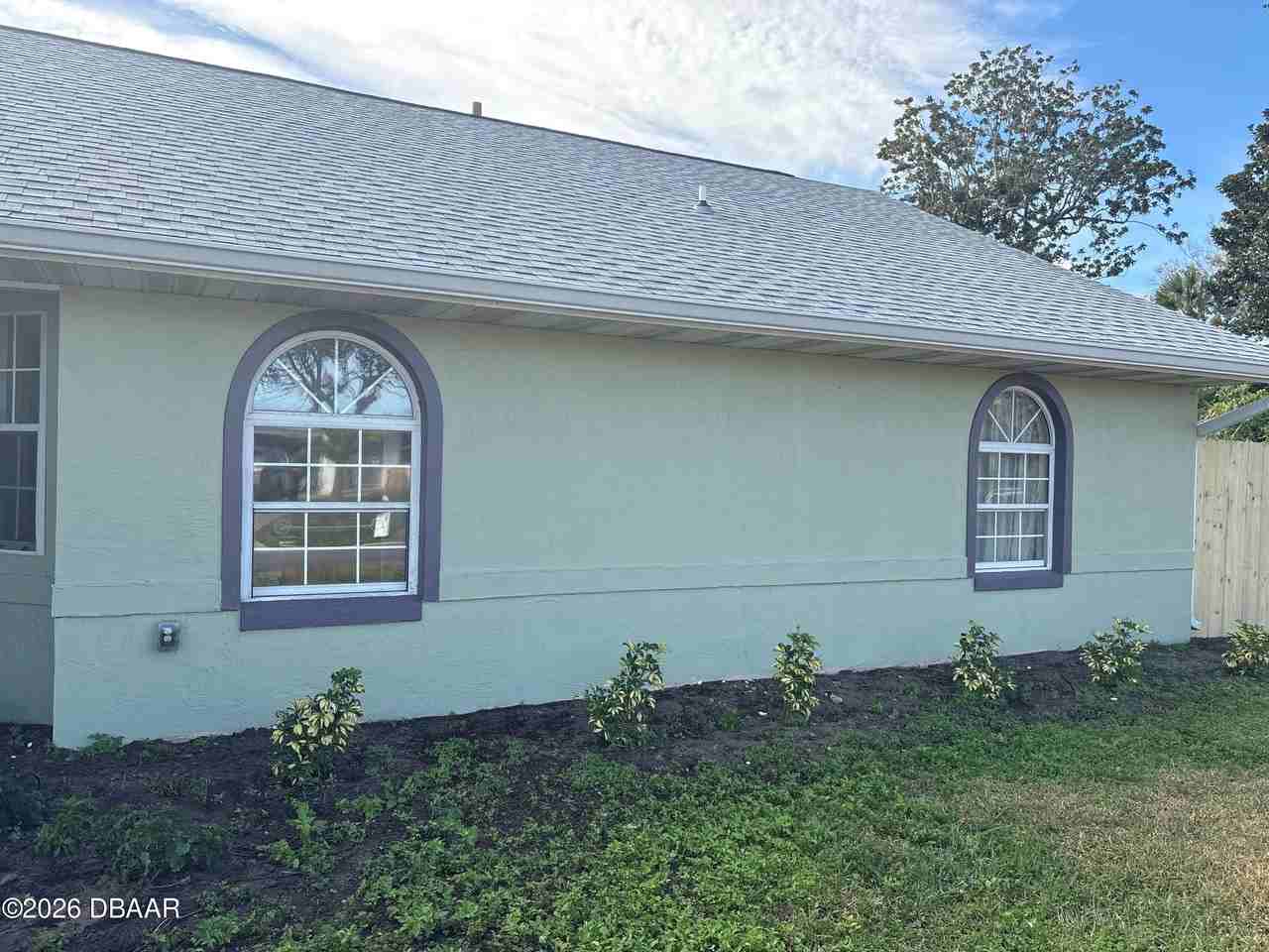 52 Plaza Dr #52 - Photo 3 of 7