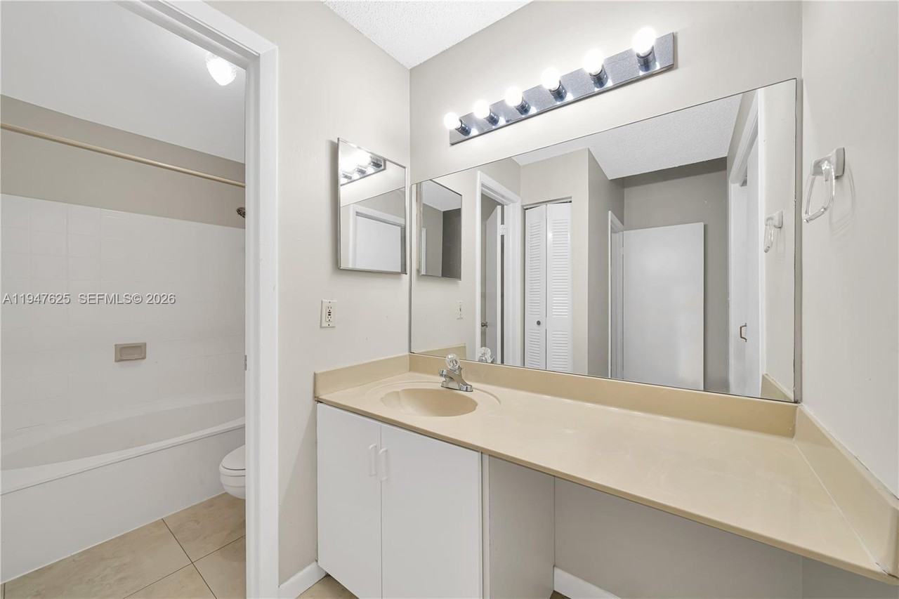 14325 Sw 57th Ln #14325-66 - Photo 3 of 22