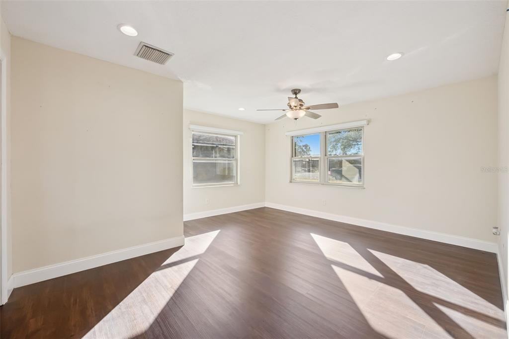 111 Pineapple Ct #111 - Photo 4 of 20