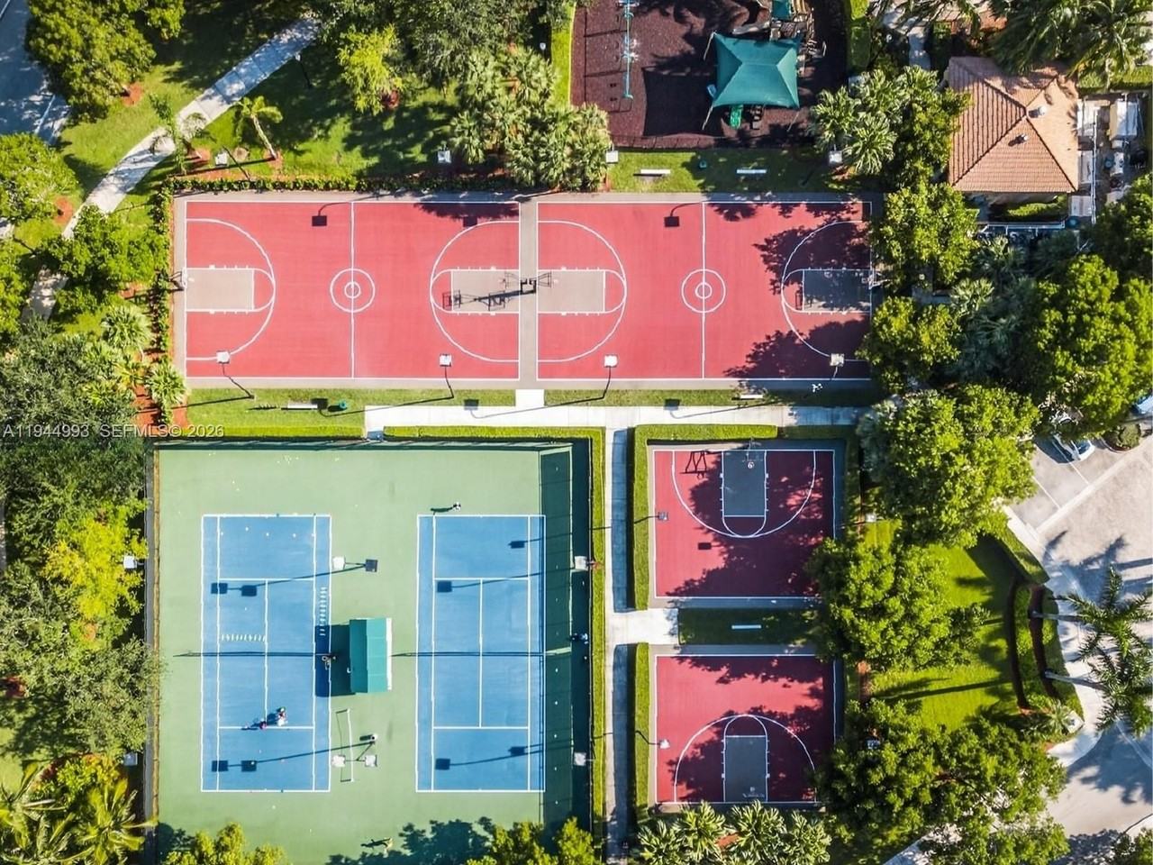 Vizcaya #15687 - Photo 6 of 24