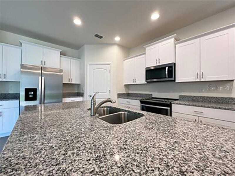 15663 Pelican Cay Dr #15663