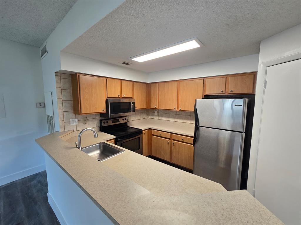 2445 Sw 18th Ter #2445-709 - Photo 7 of 33