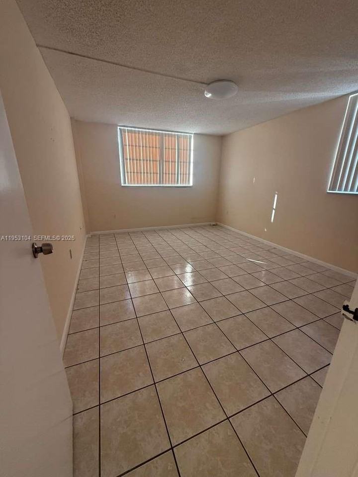 14140 Sw 84th St #14140406H - Photo 3 of 6