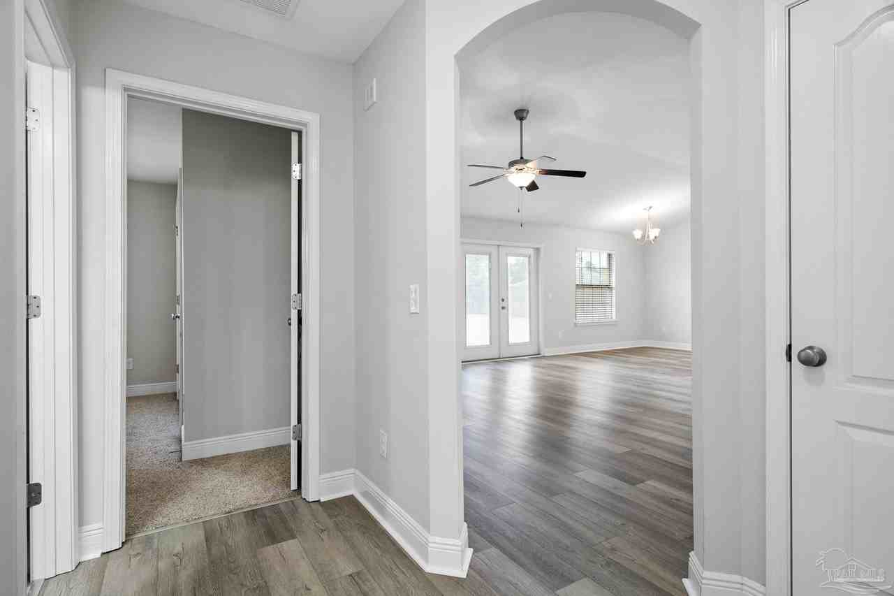 6130 Autumn Pines Cir #6130 - Photo 3 of 36