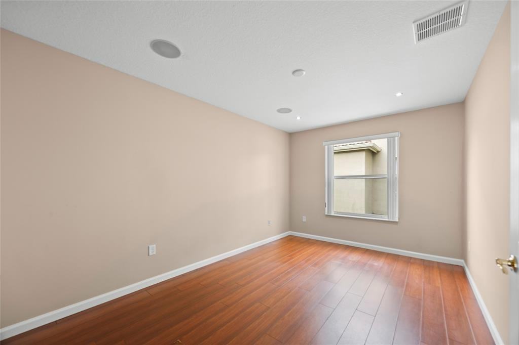 15624 Sw 52nd Ct #15624 - Photo 5 of 46