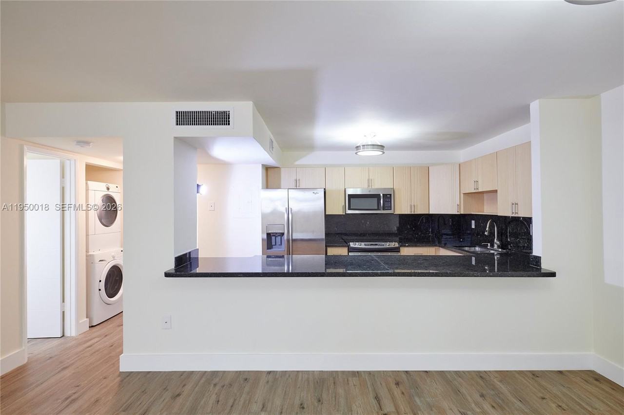 Millionaire's Row #5845-304 - Photo 3 of 26