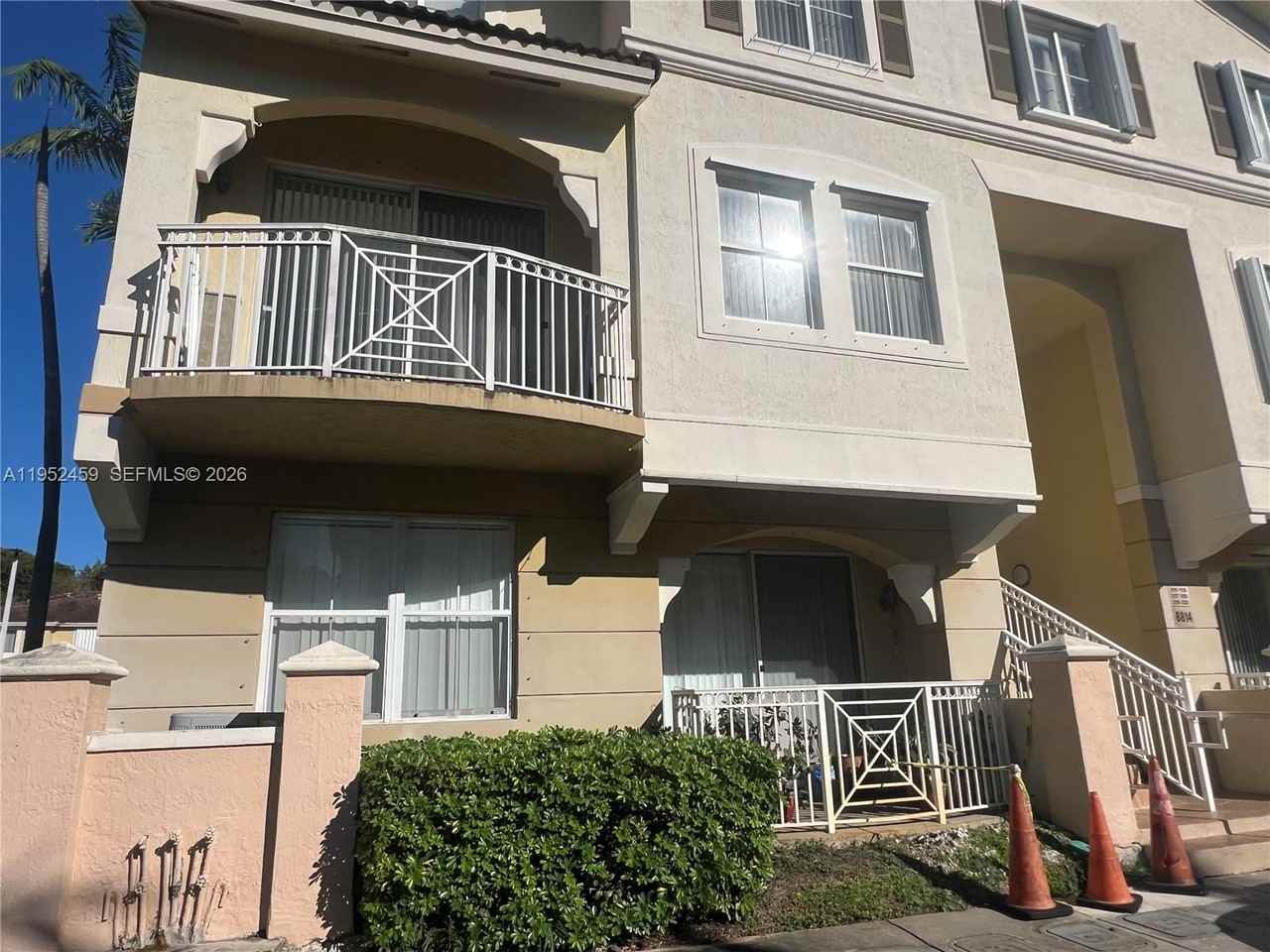 8814 W Flagler St #8814-218 - Photo 3 of 50