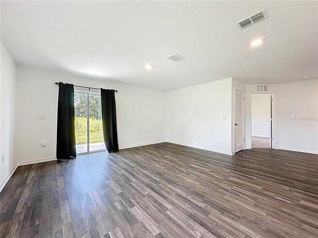 241 Live Oak Blvd #241 - Photo 4 of 29