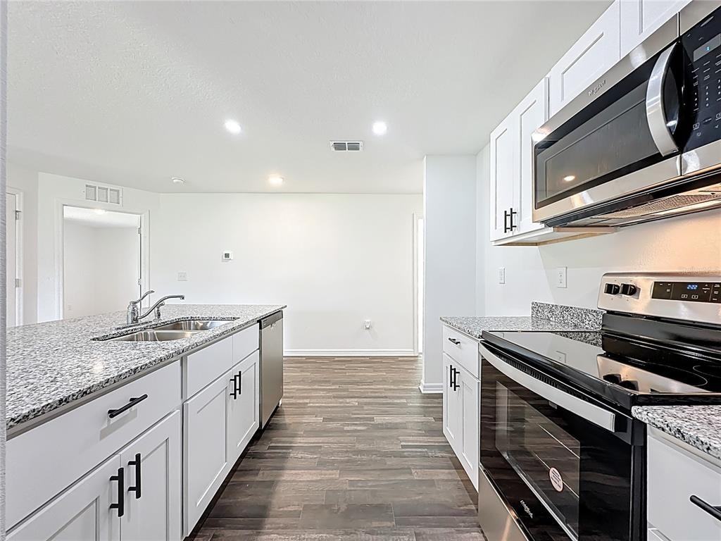 241 Live Oak Blvd #241 - Photo 5 of 29