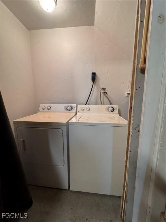 1618 Woodford Ave #1618 - Photo 3 of 17