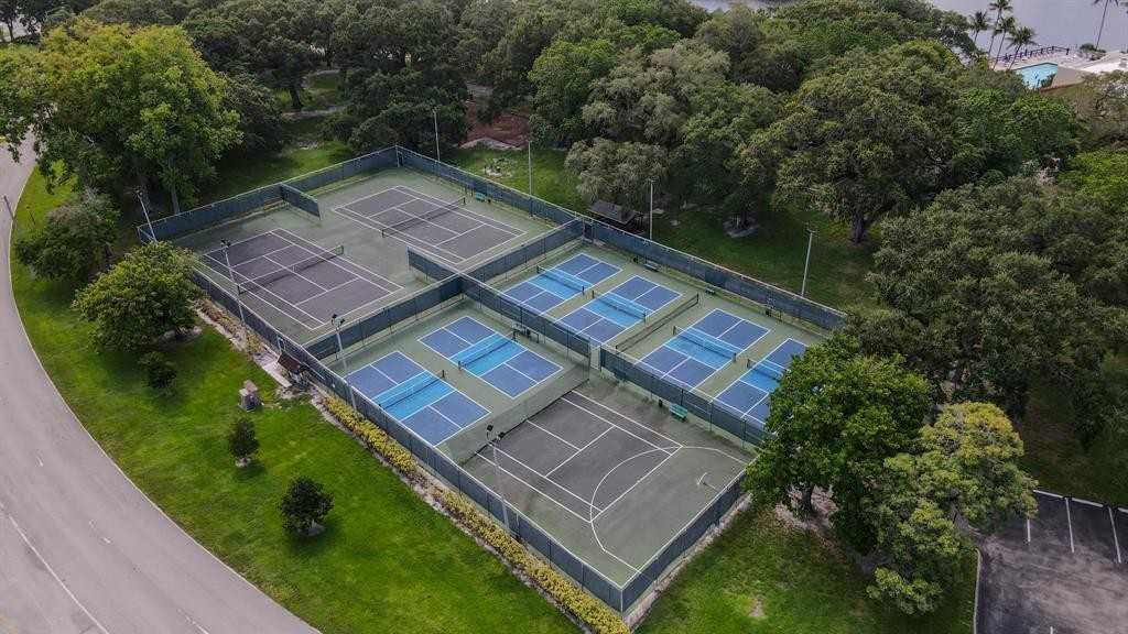 9481 Evergreen Pl #9481-103 - Photo 2 of 17