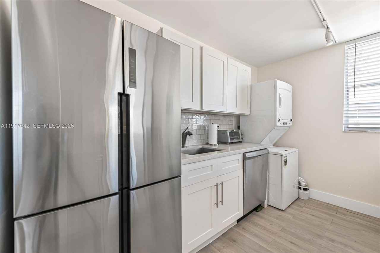 1250 Alton Rd #12503A - Photo 5 of 25