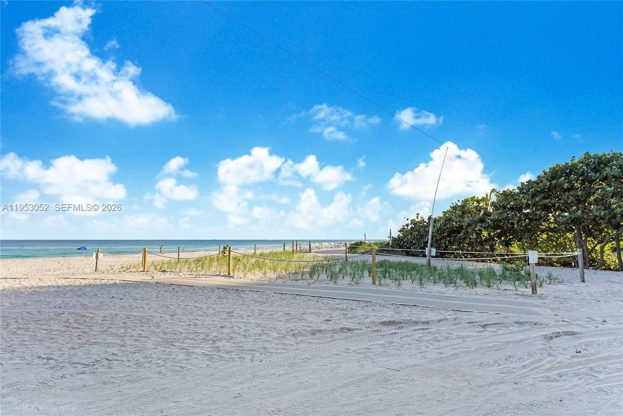 9341 Collins Ave #9341-503 - Photo 2 of 30