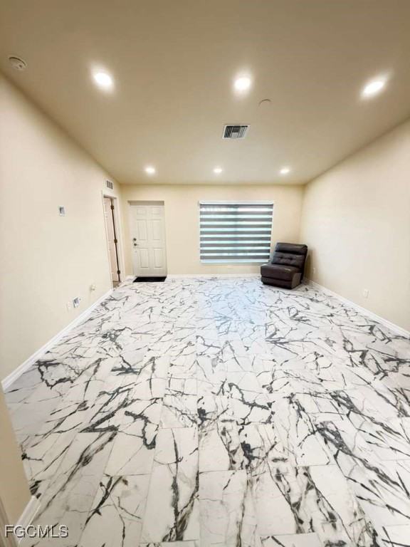 7004 Tide Cir #7004 - Photo 3 of 18