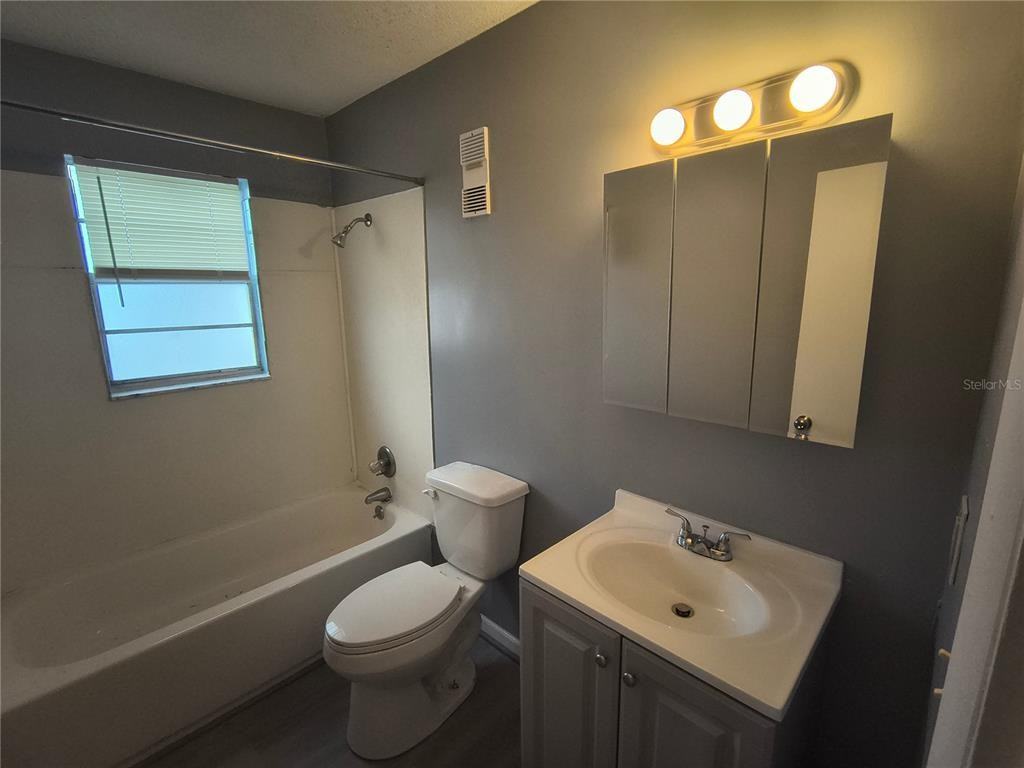 321 S Adams St #321-6 - Photo 3 of 11