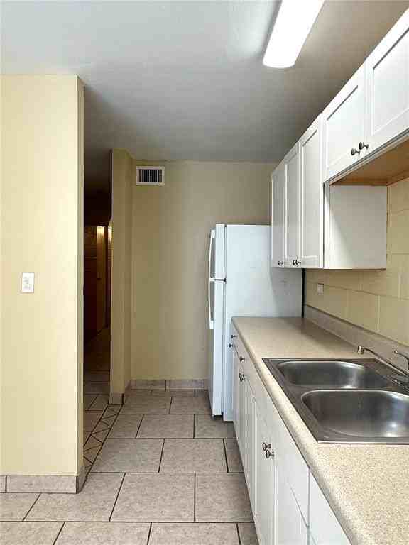 706 S Dr Martin Luther King Jr Blvd #706A5 - Photo 3 of 16