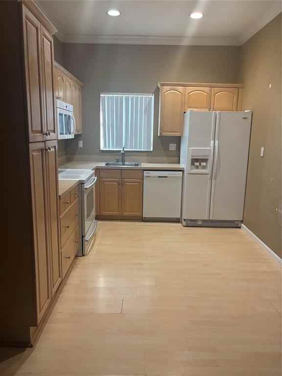 412 Nw 10th Ave #412 - Photo 3 of 16