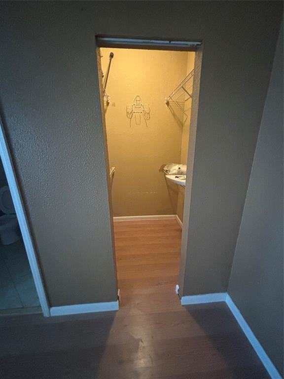 412 Nw 10th Ave #412 - Photo 4 of 16