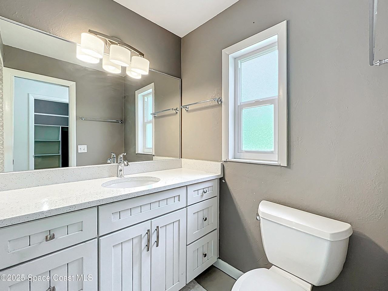 201 Woody Cir #201 - Photo 4 of 50