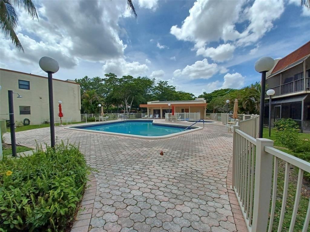 301 N Pine Island Rd #301-216 - Photo 7 of 14