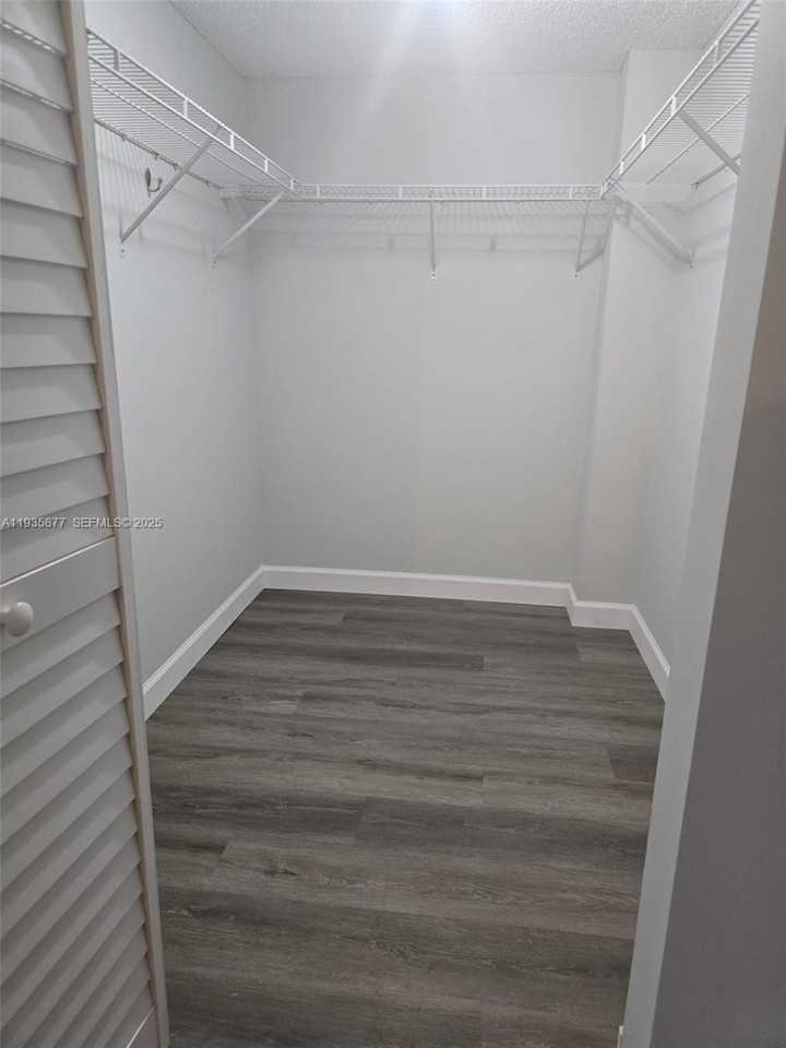 4705 Sw 62nd Ave #4705-201 - Photo 2 of 13