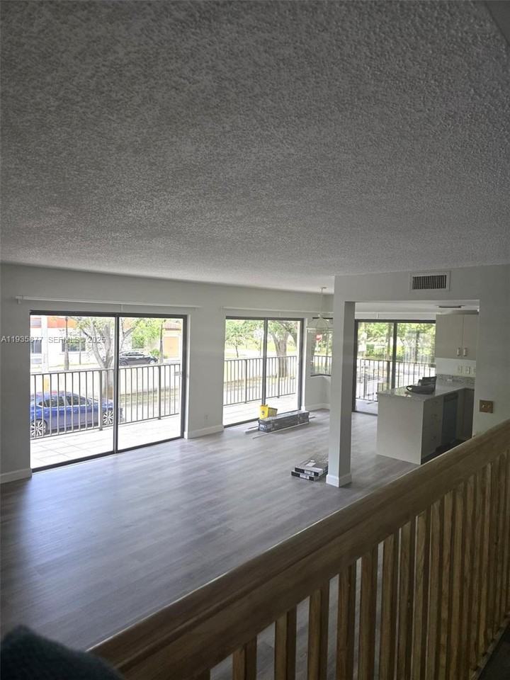 4705 Sw 62nd Ave #4705-201 - Photo 6 of 13