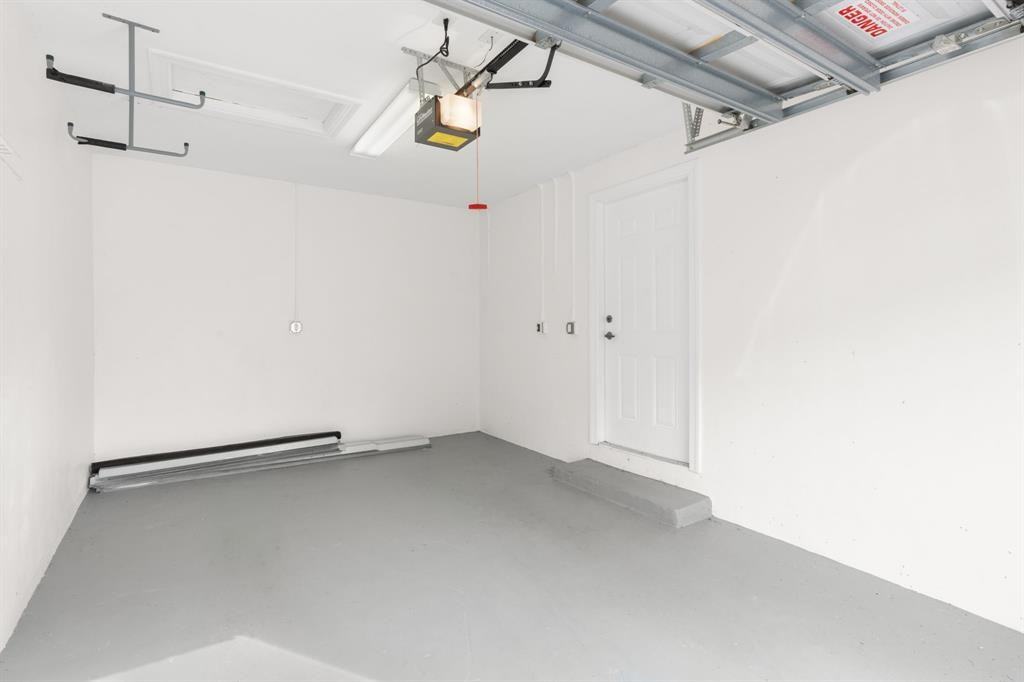 8238 Nw 128th Ln #8238 - Photo 4 of 31