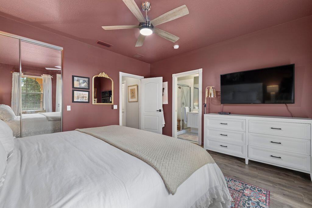 4006 Parkside Dr #4006 - Photo 2 of 26