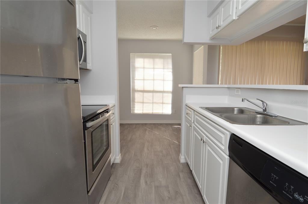 8635 Mallard Reserve Dr #8635-103 - Photo 2 of 50