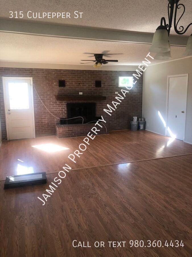 315 Culpepper St - Photo 3 of 19