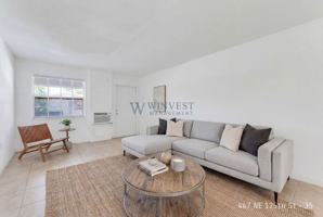 featured image of 447 Ne 125th St #35