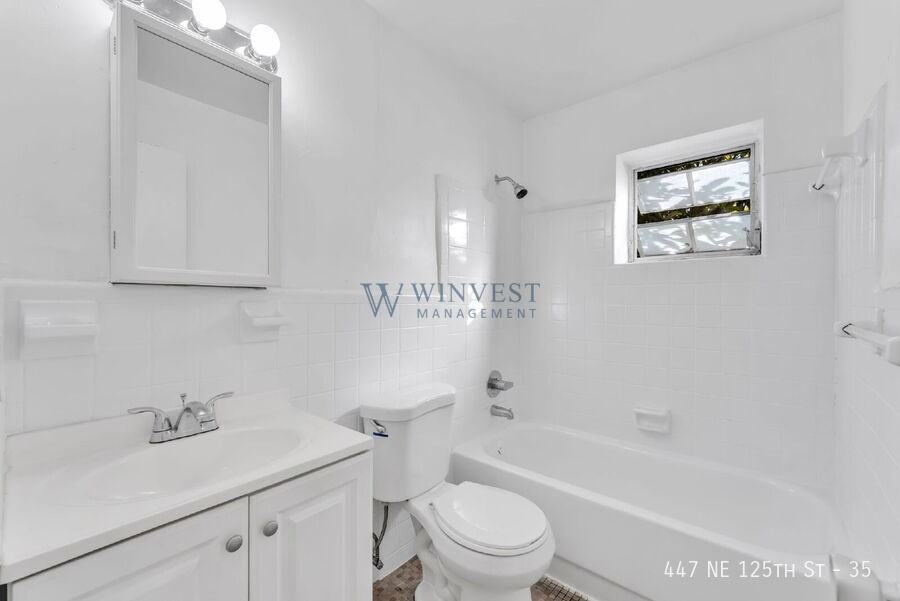 447 Ne 125th St #35 - Photo 5 of 9