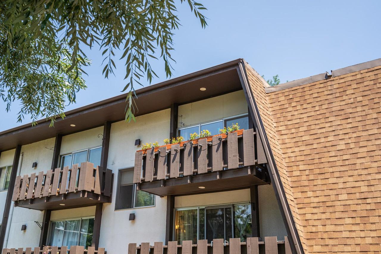 1315 Kirkwood Dr #901-901 - Photo 5 of 30