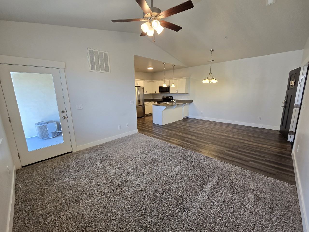 1985 N 3330 W #1 - Photo 5 of 33