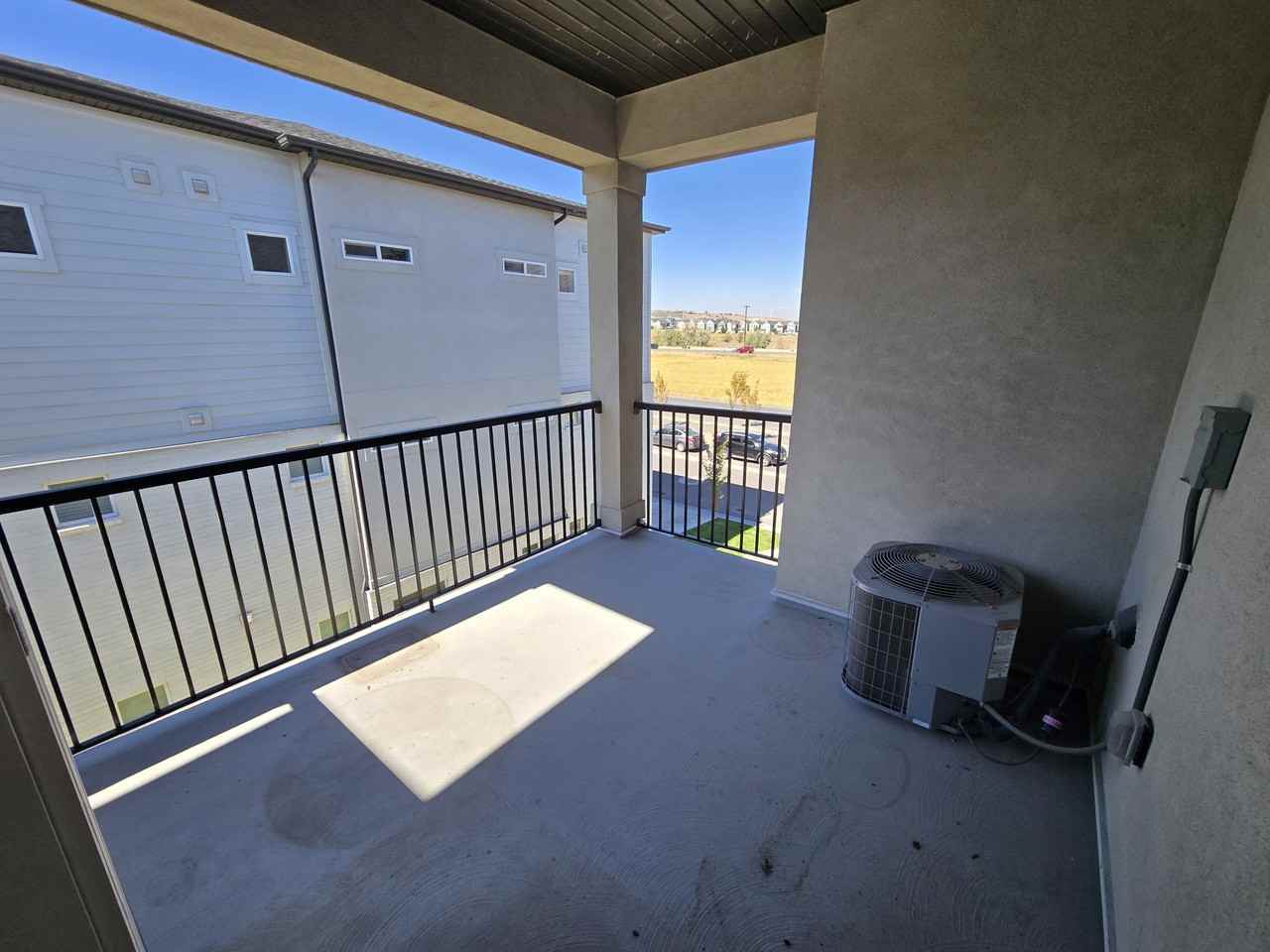 1985 N 3330 W #1 - Photo 7 of 33