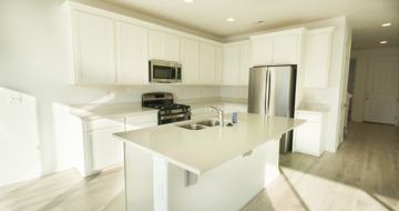 featured image of 1975 W 950 N #1