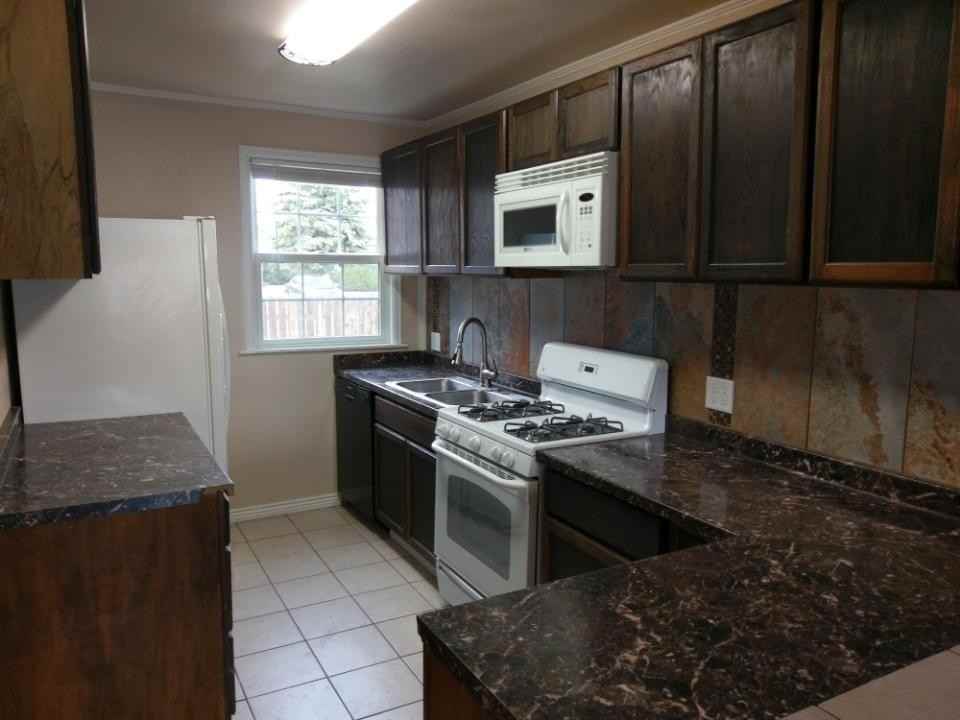 E Lyon St #421LYONS - Photo 2 of 12